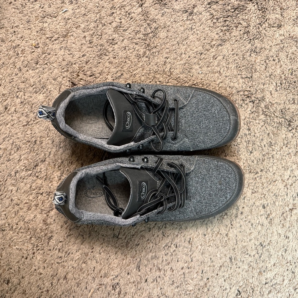 Womens Chaco Gray Lace-Up Sneakers 11
